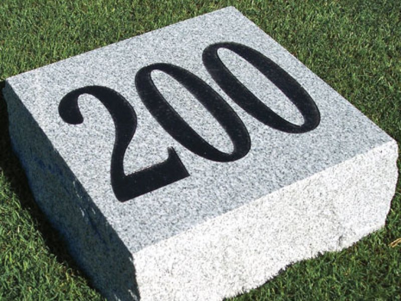 Yardage Markers Golf Course Tee & Fairway Yardage Markers